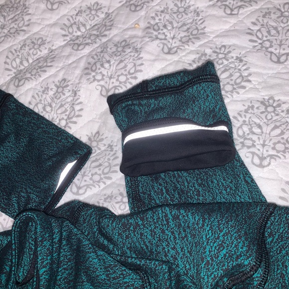 Lululemon leggings - Picture 4 of 5